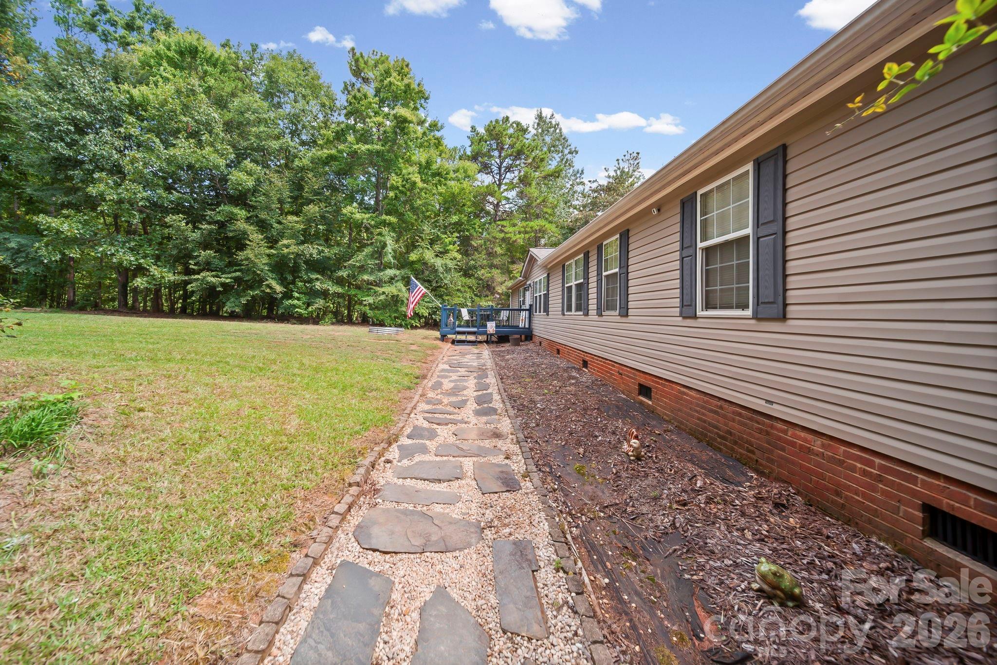 8027 Hillanby Court Property Photo 3
