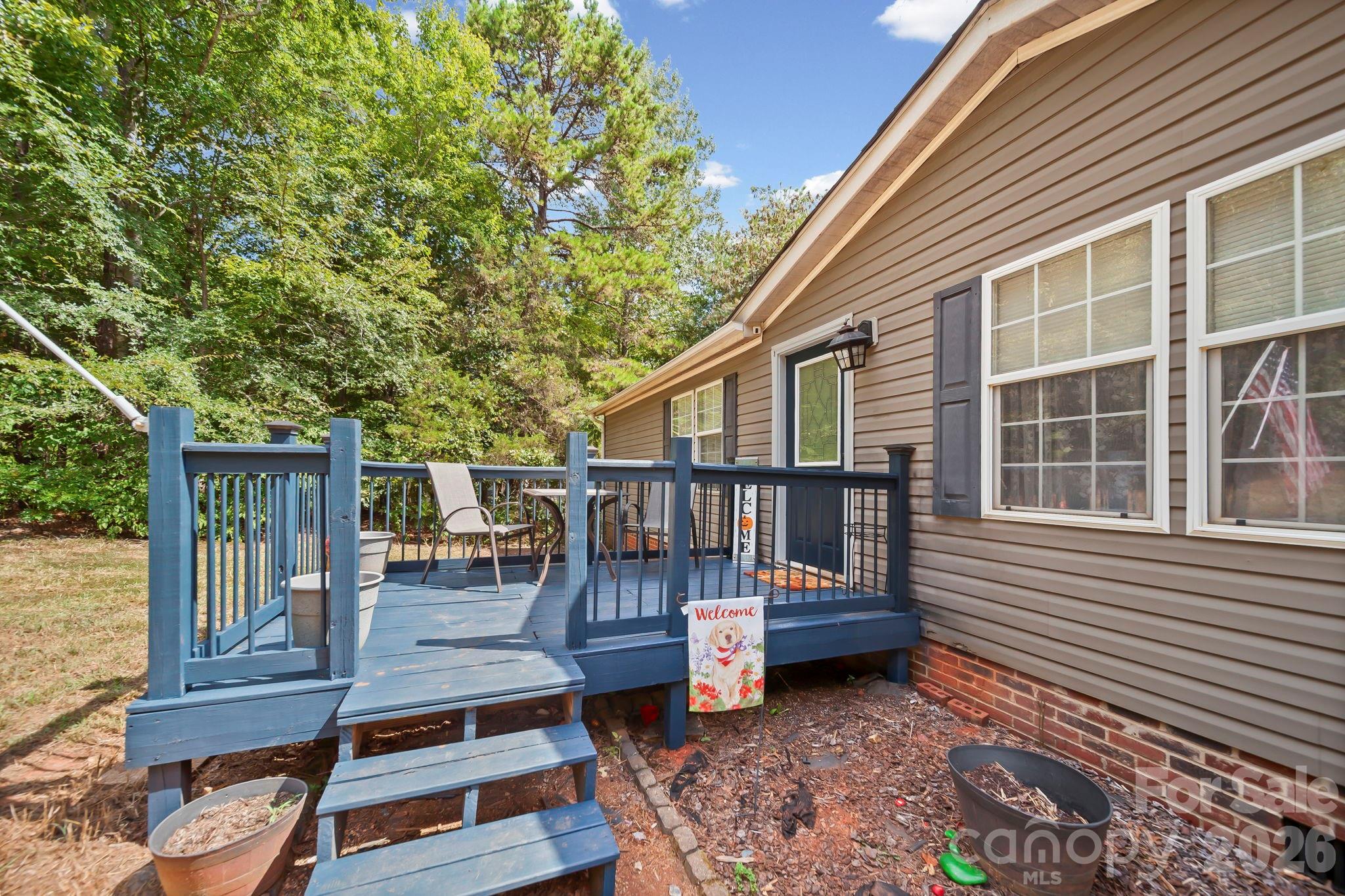 8027 Hillanby Court Property Photo 5