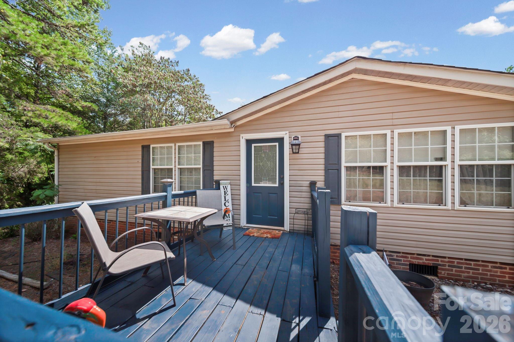 8027 Hillanby Court Property Photo 6