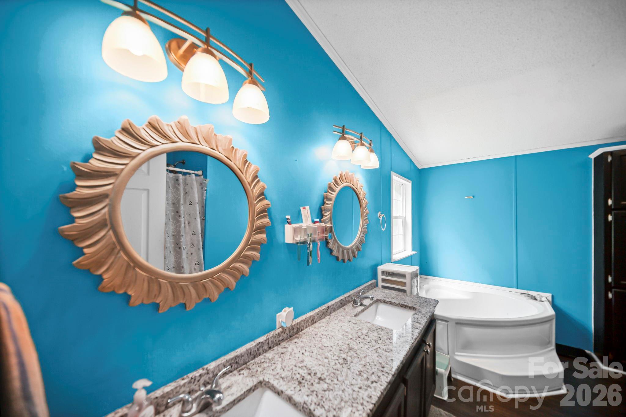 8027 Hillanby Court Property Photo 24