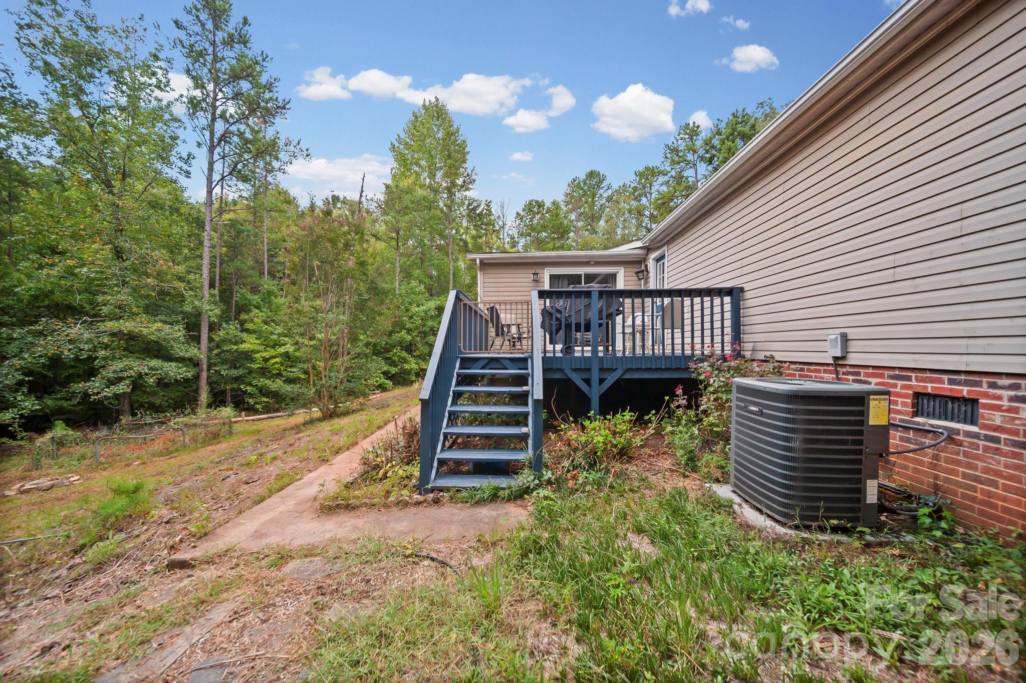 8027 Hillanby Court Property Photo 39