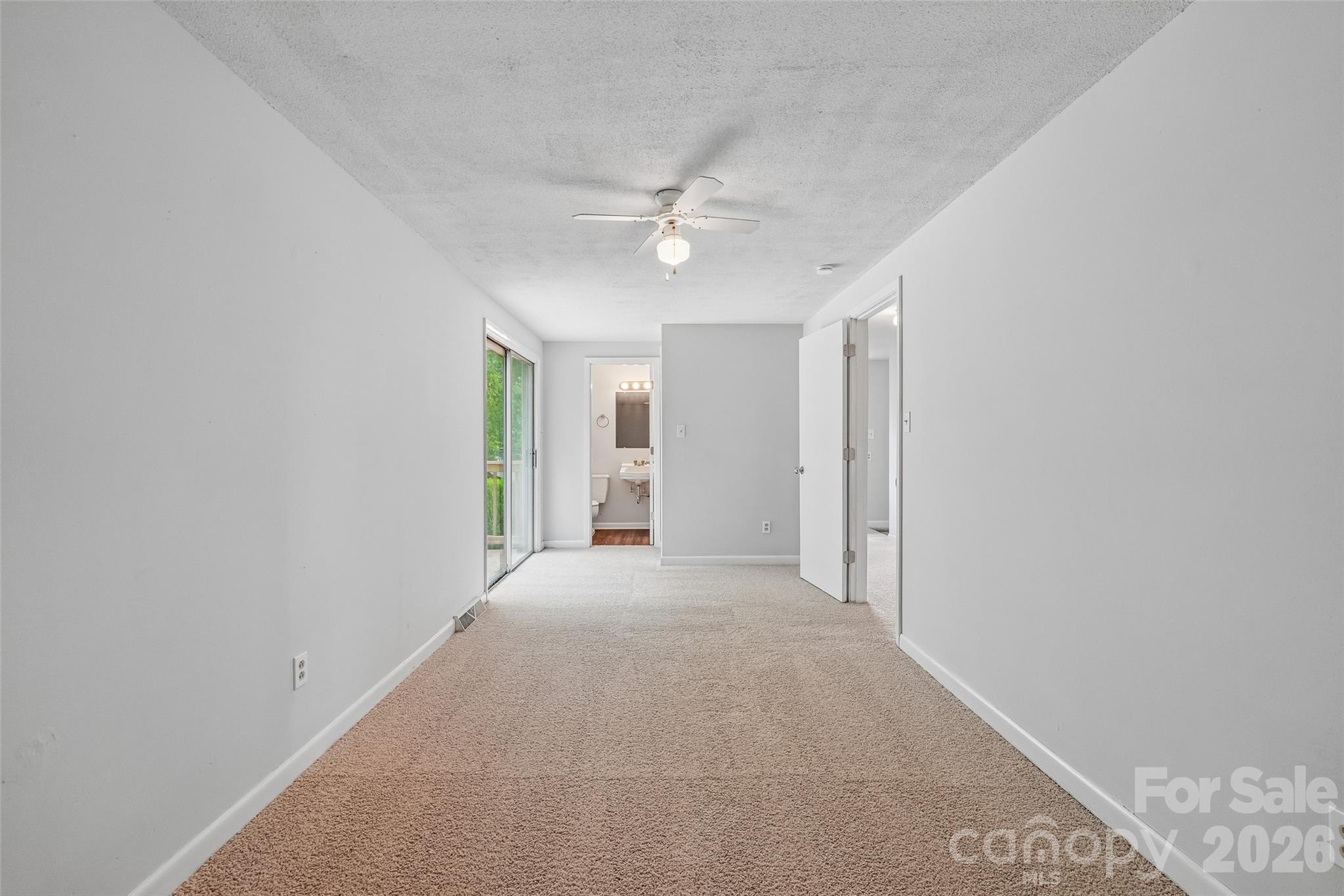 4036 Elizabeth Street Property Photo 4