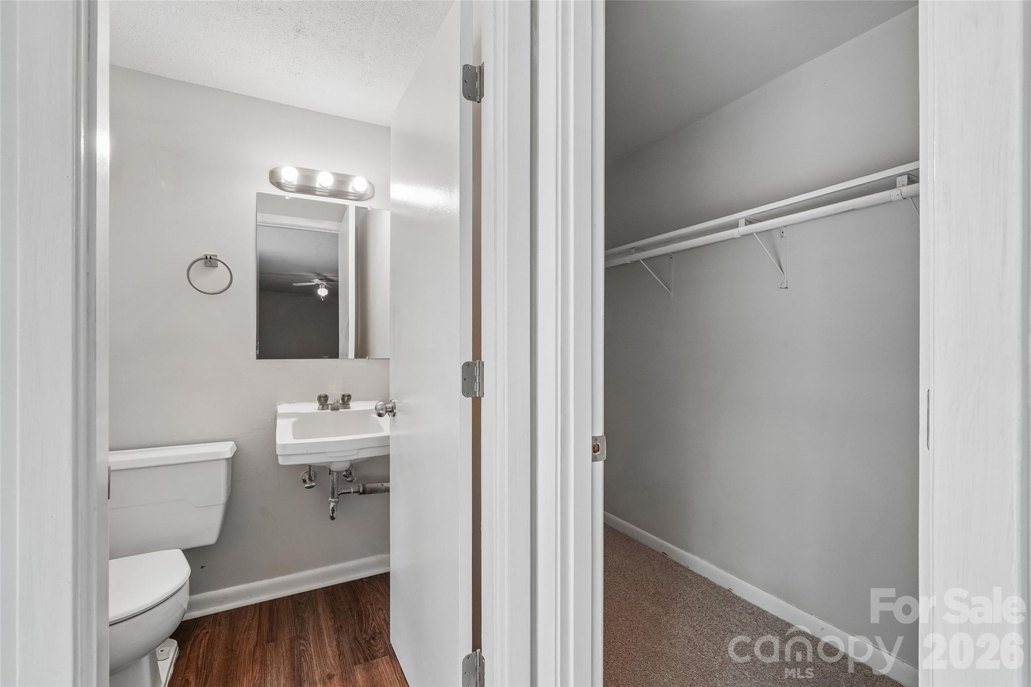 4036 Elizabeth Street Property Photo 11