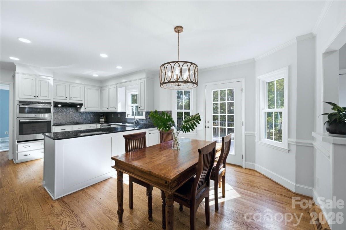 10141 Hanover Glen Road Property Photo 3