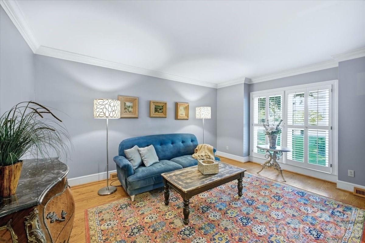 10141 Hanover Glen Road Property Photo 13