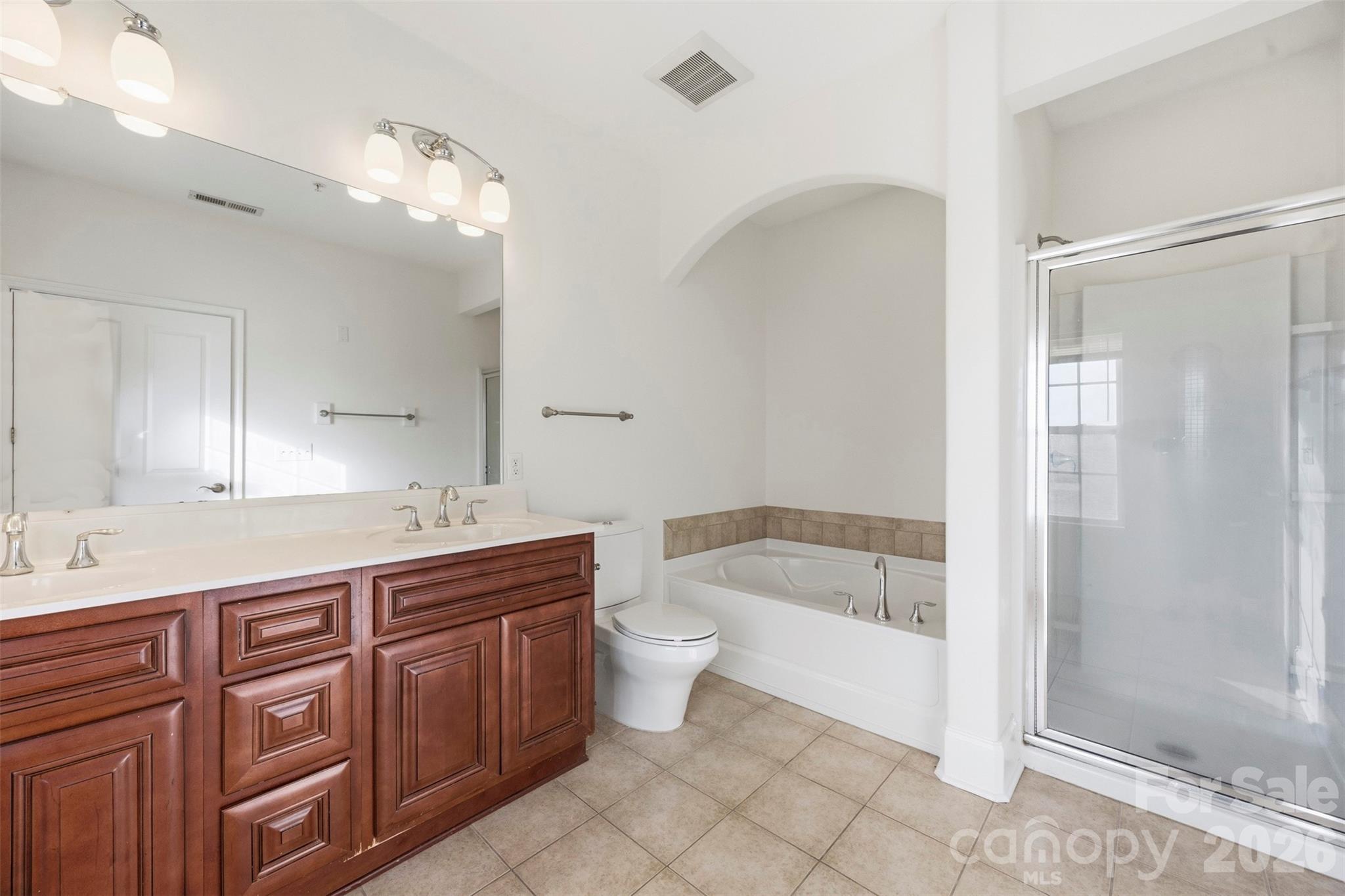 6605 Central Pacific Avenue Property Photo 18