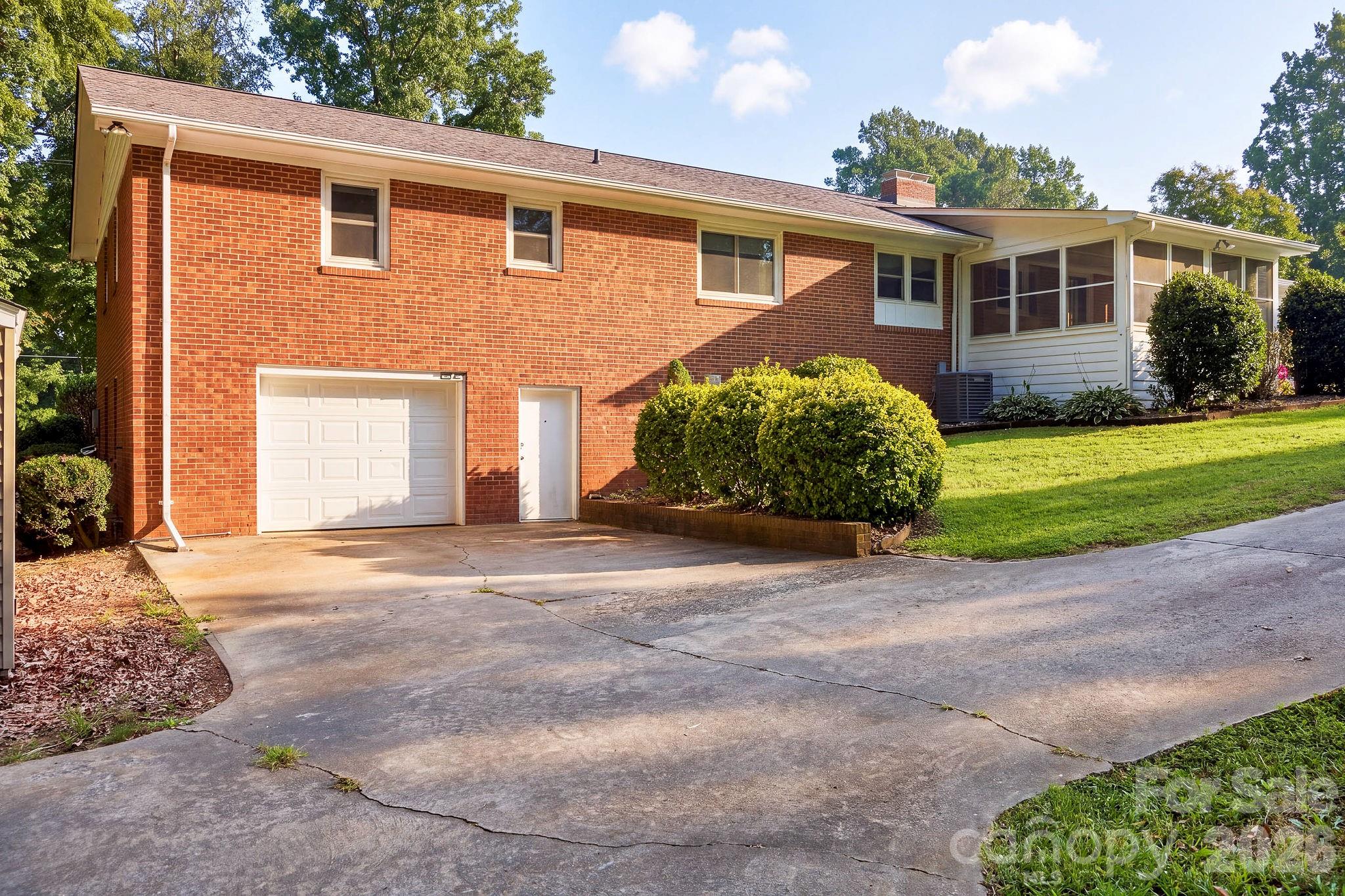 229 Random Road 2 Property Photo 11