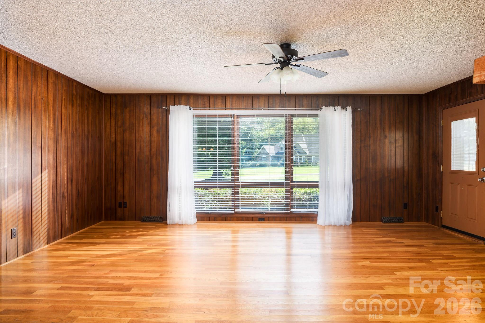 229 Random Road 2 Property Photo 32