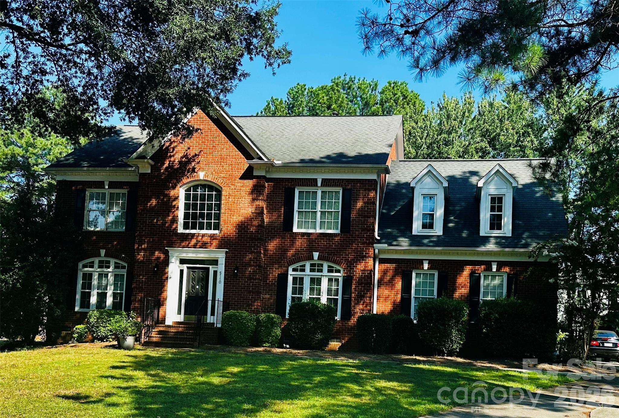 5110 Rotherfield Court Property Photo 2