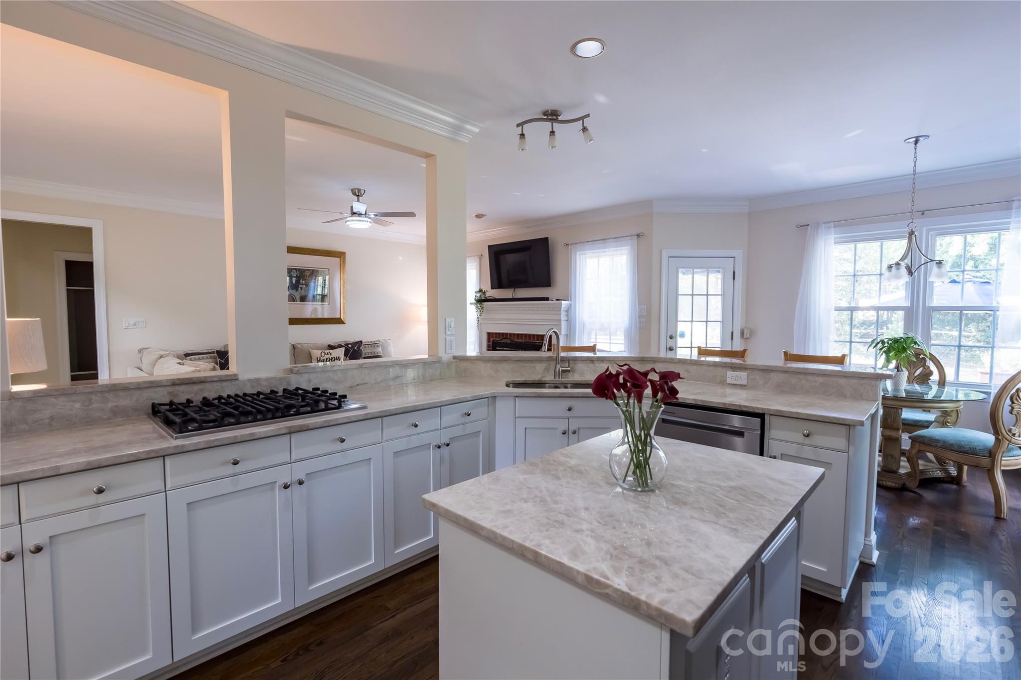 5110 Rotherfield Court Property Photo 9