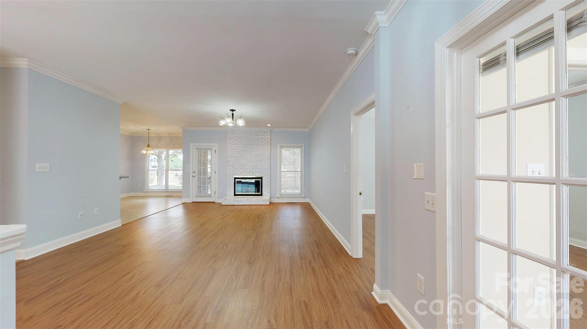 1137 Millwright Lane Property Photo 4