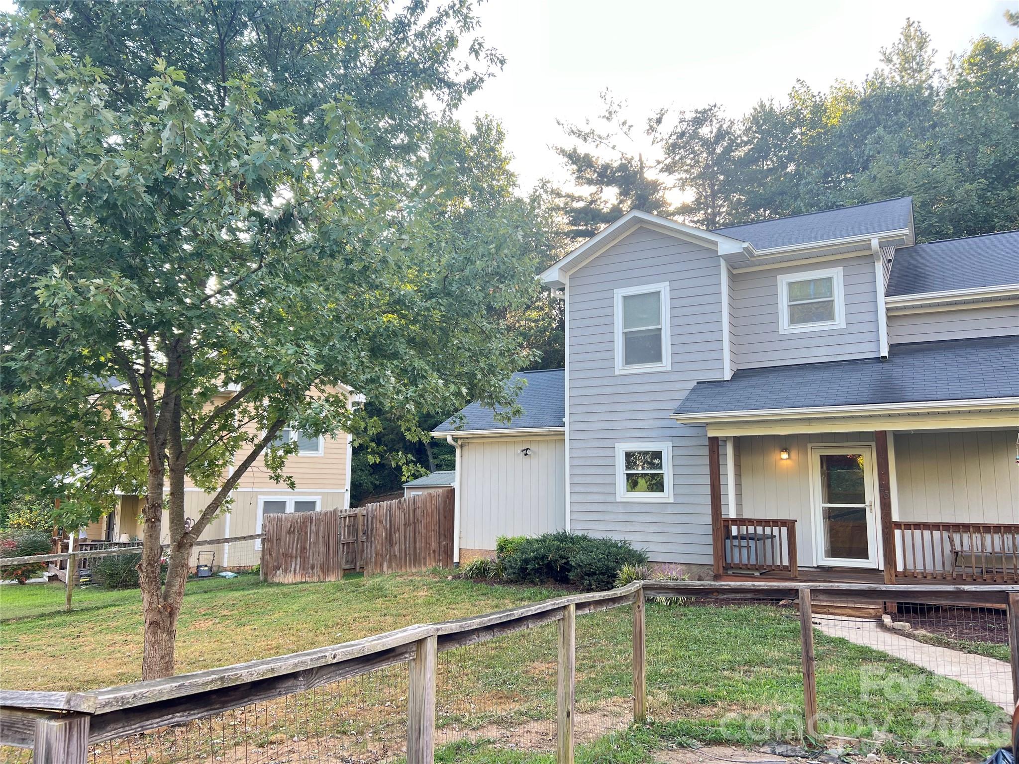 45 Compass Park Drive Property Photo 2