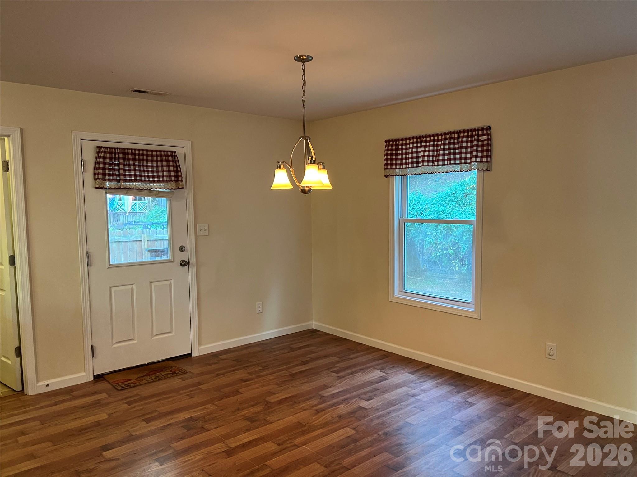 45 Compass Park Drive Property Photo 6