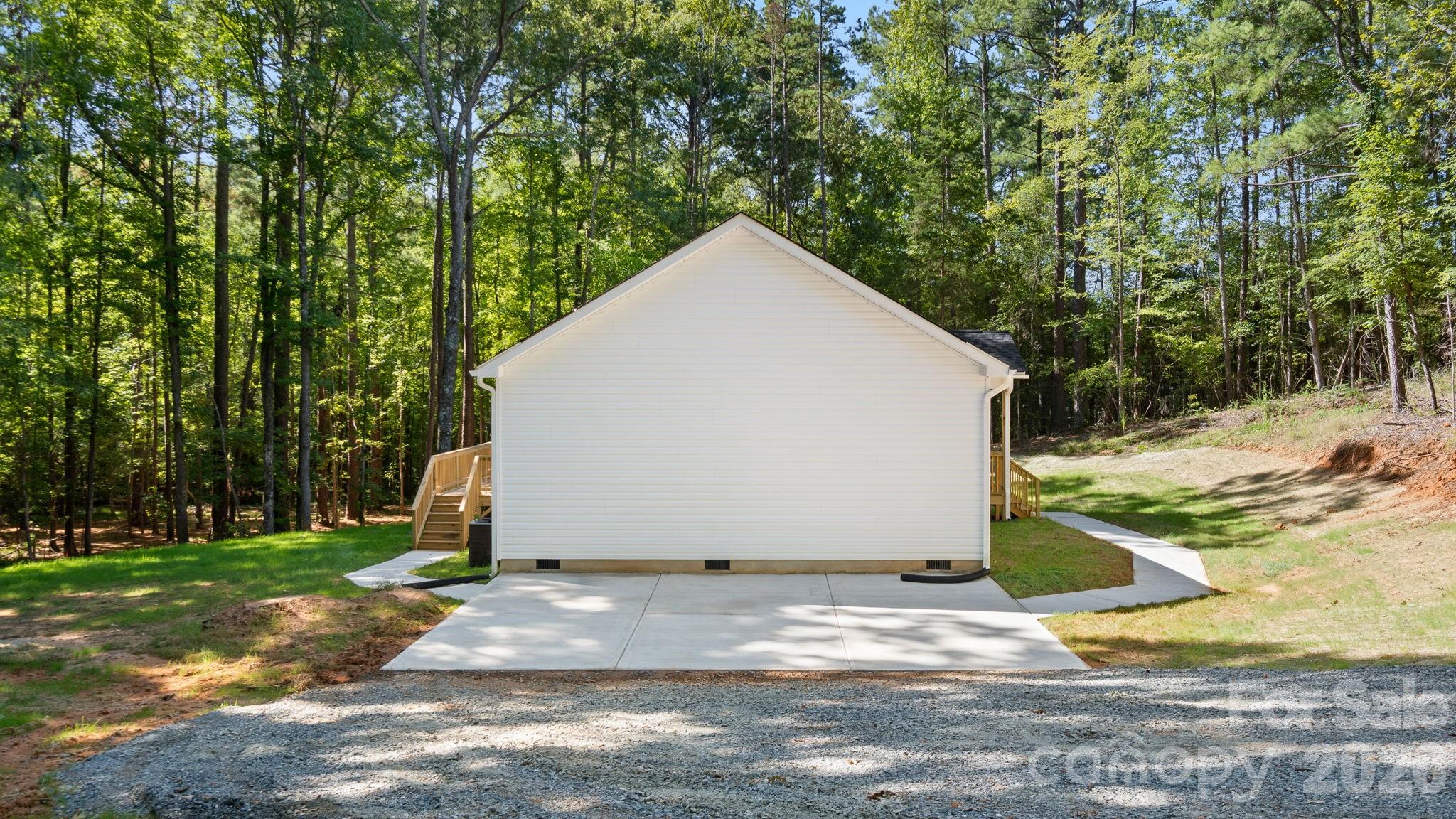 2820 Rock Chimney Circle Property Photo 42