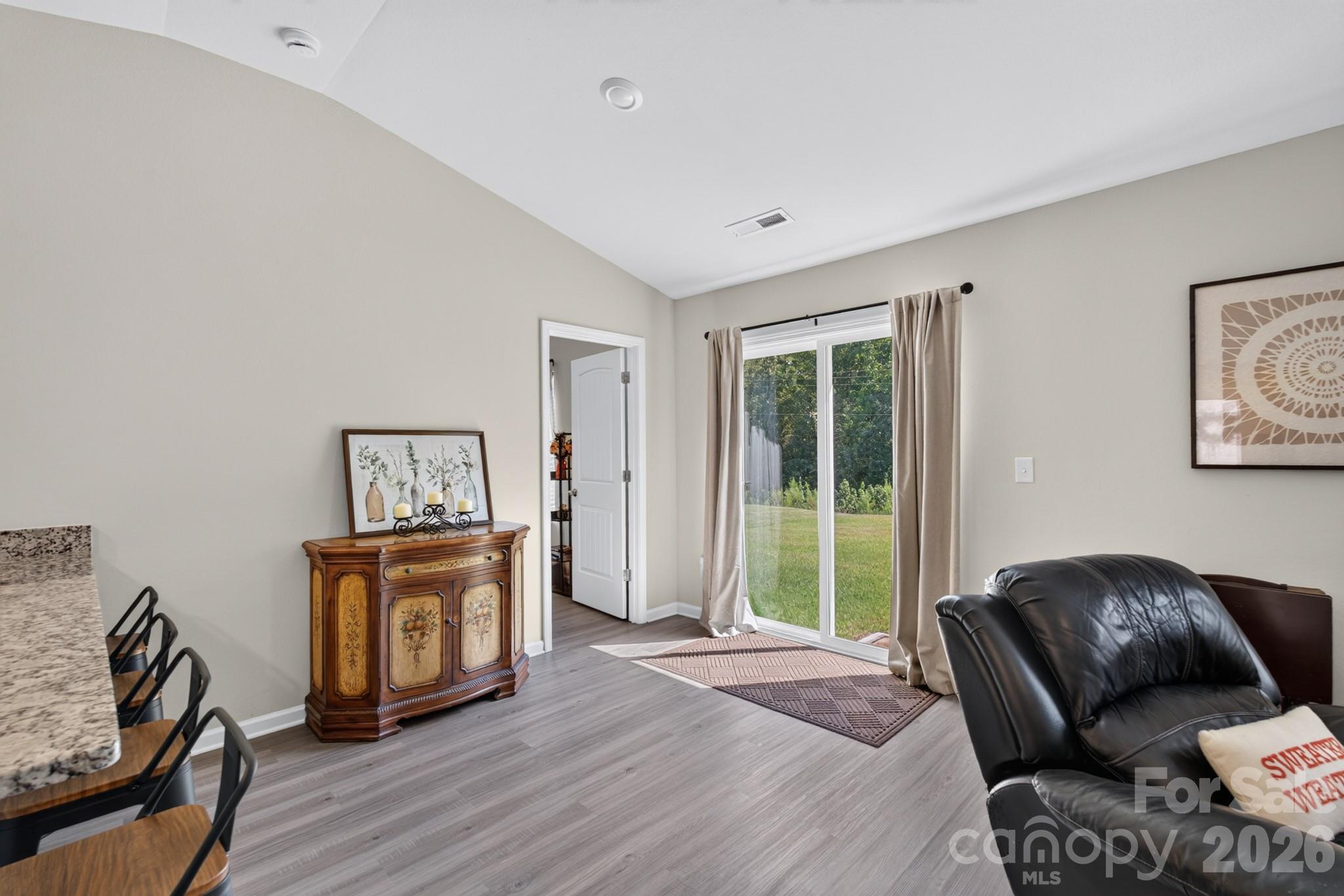 632 Lancelot Drive 60 Property Photo 17
