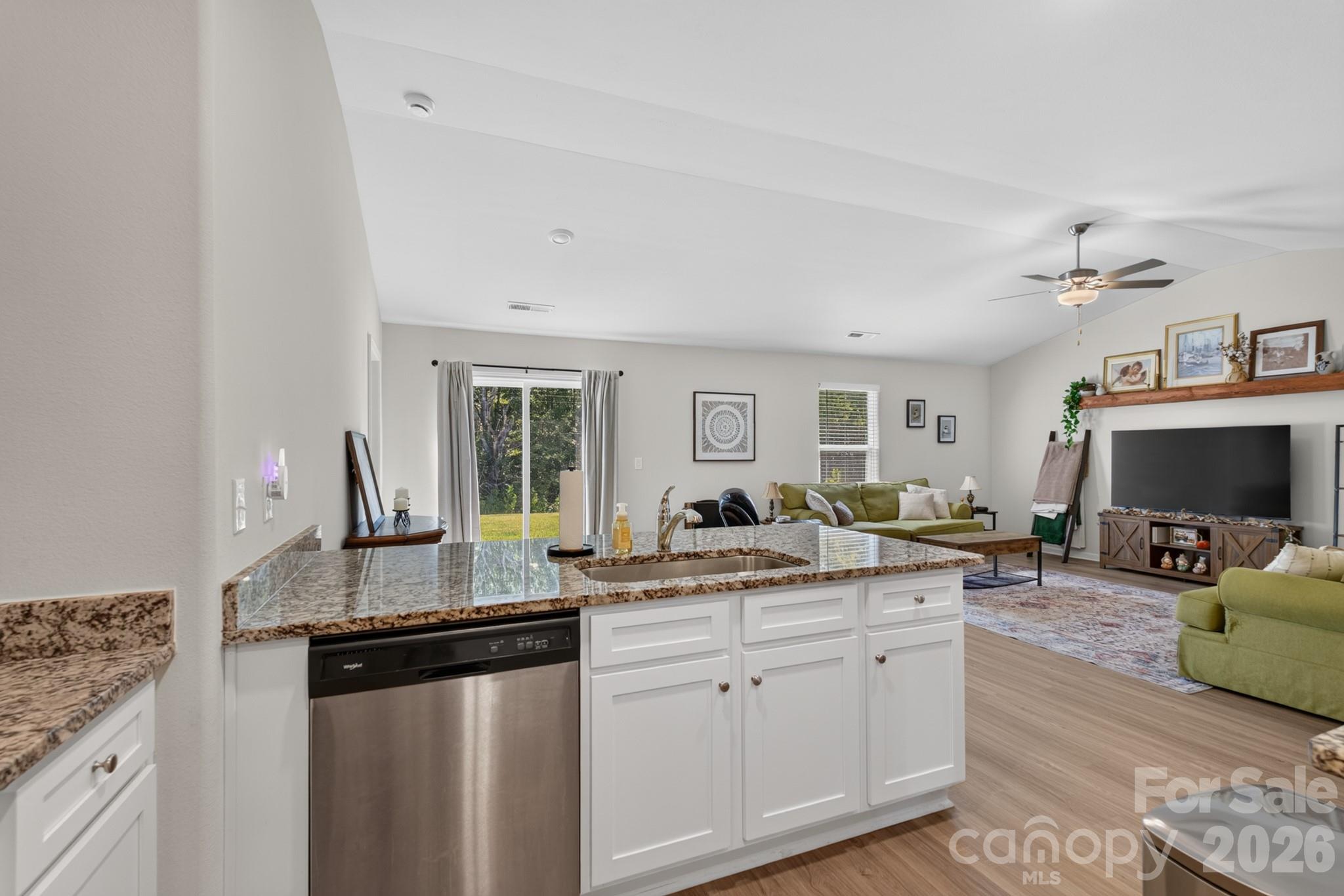 632 Lancelot Drive 60 Property Photo 23