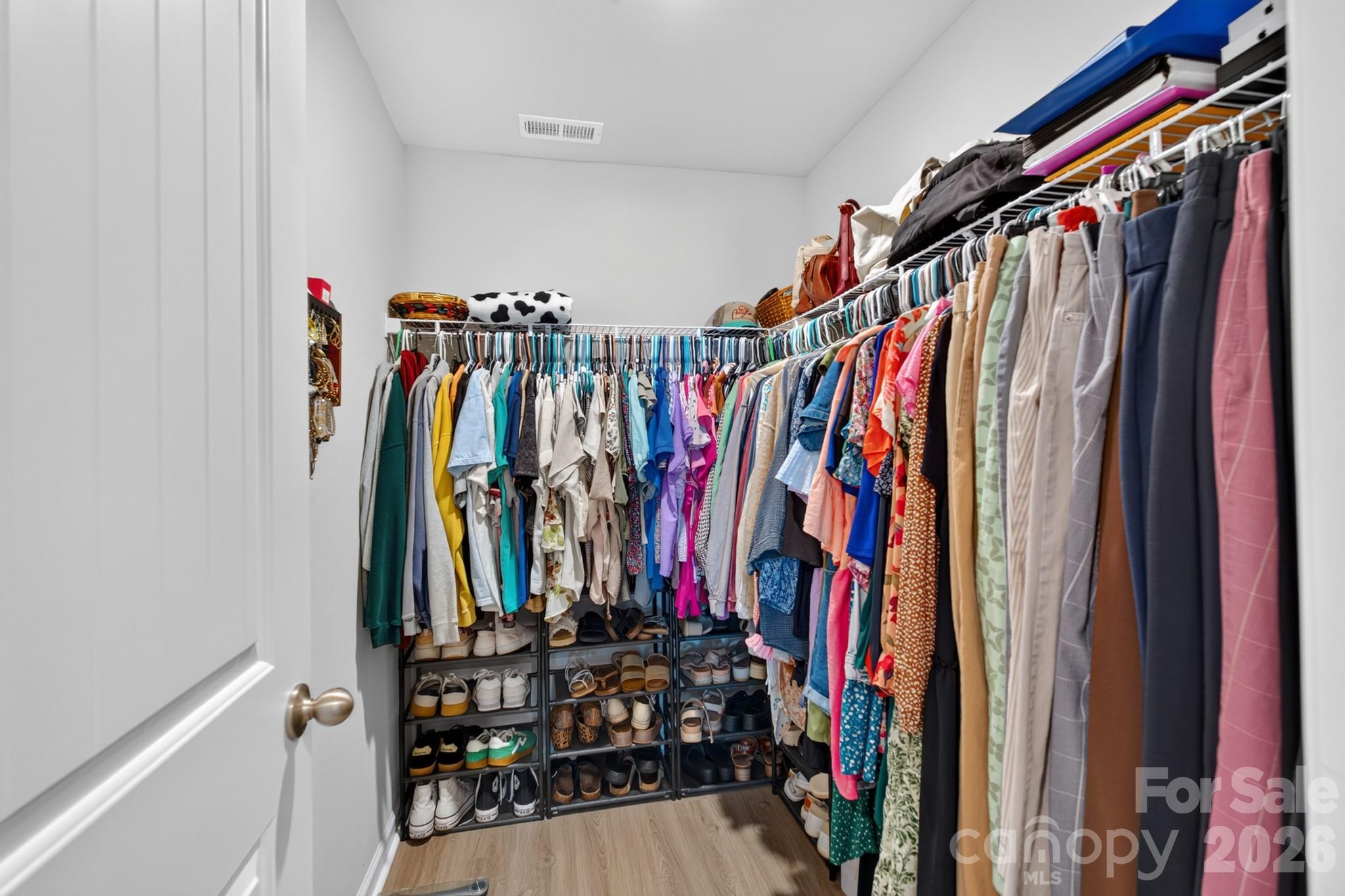 632 Lancelot Drive 60 Property Photo 31