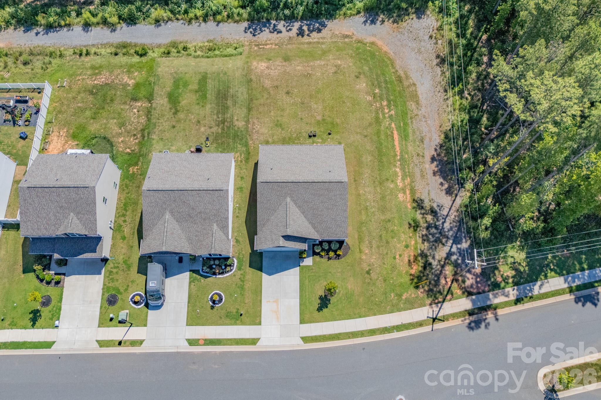 632 Lancelot Drive 60 Property Photo 34