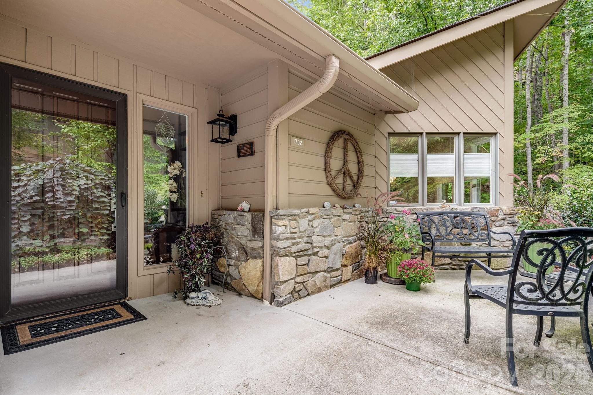 1702 Timber Trail Property Photo 43