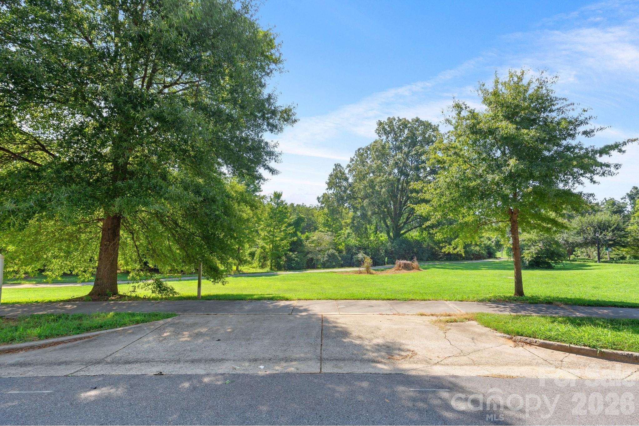 2602 Rozzelles Ferry Road Property Photo 26