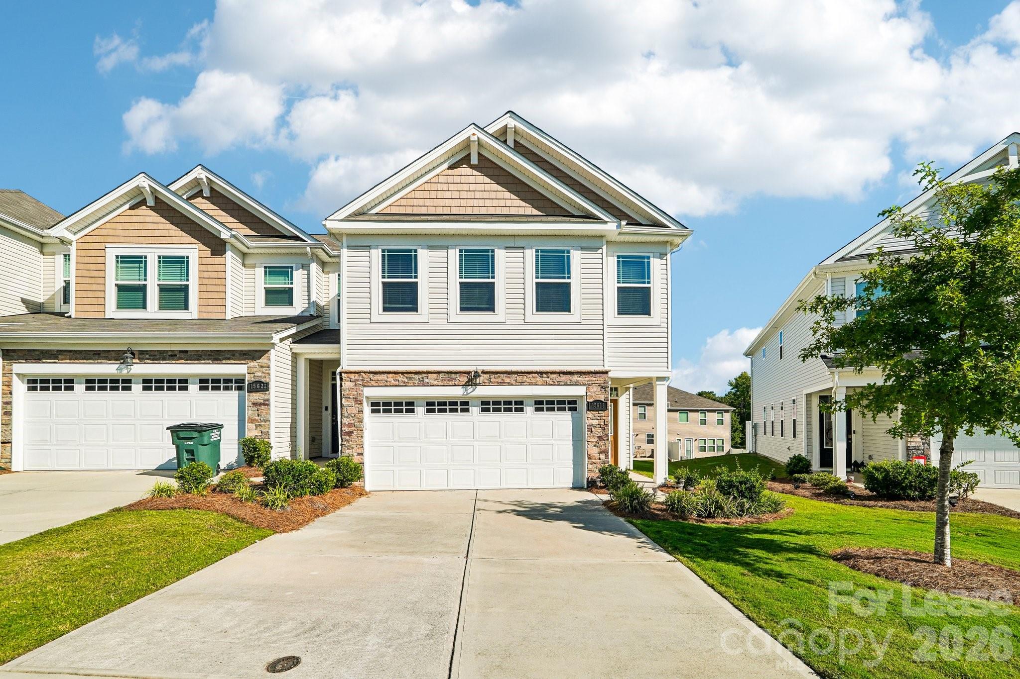 15618 Little Bluestem Street Property Photo 1