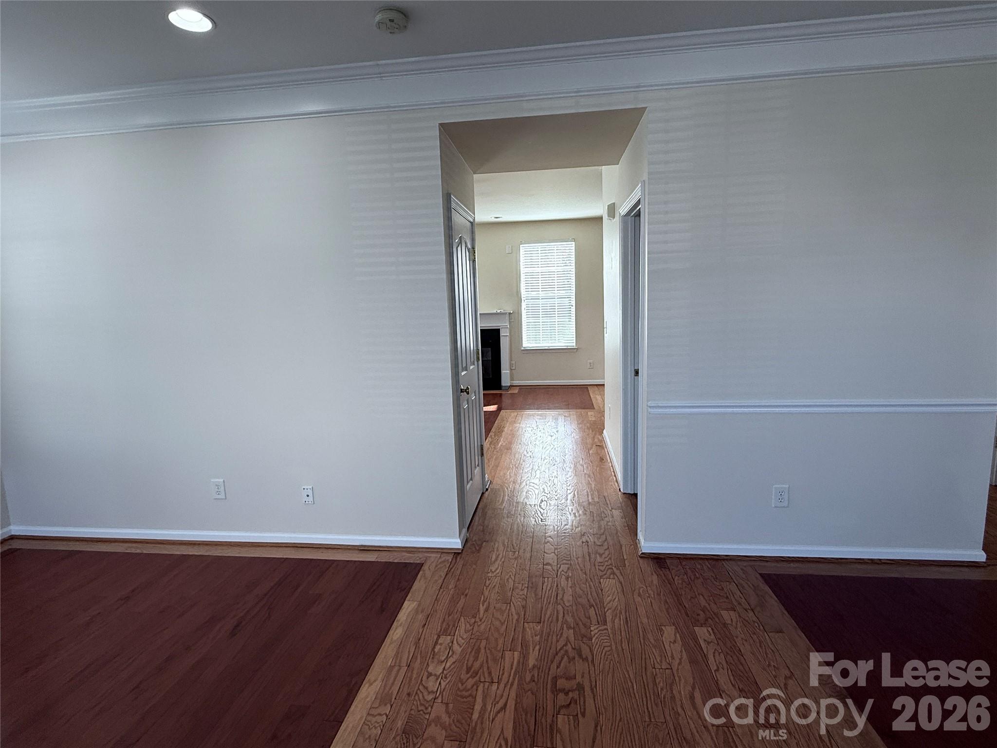 7549 Bluff Point Lane Property Photo 10