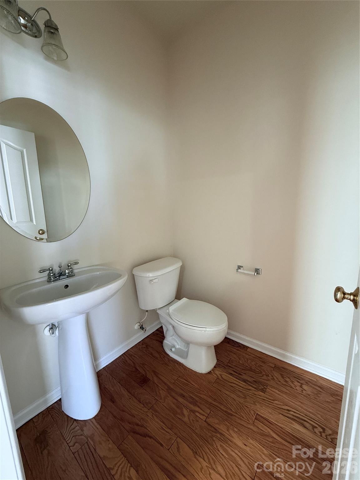 7549 Bluff Point Lane Property Photo 13