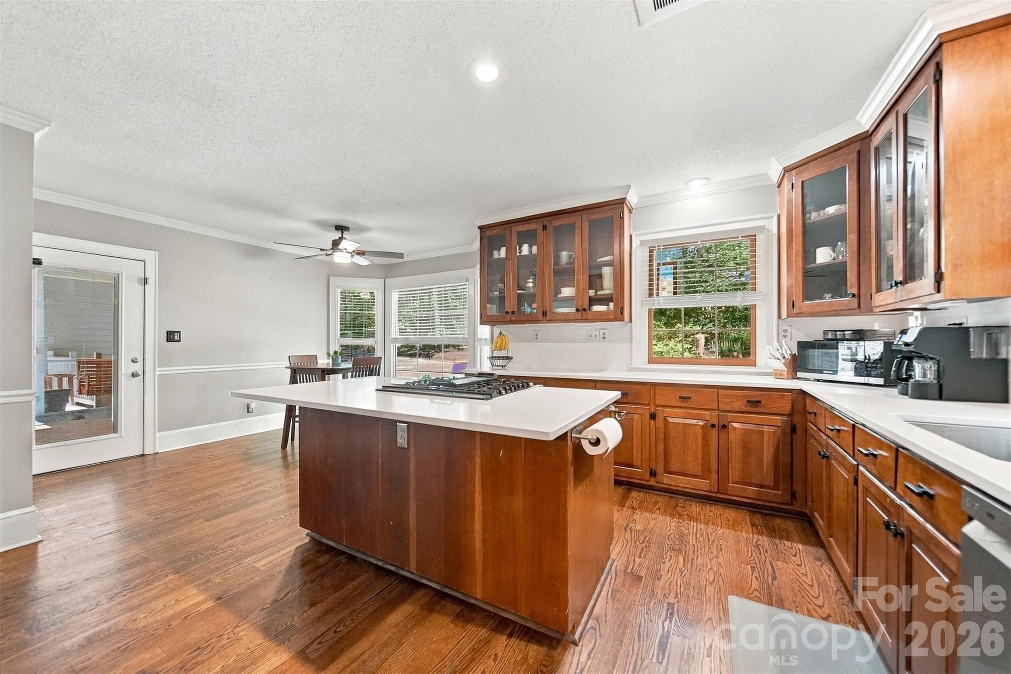 1602 Fairway Drive Property Photo 6