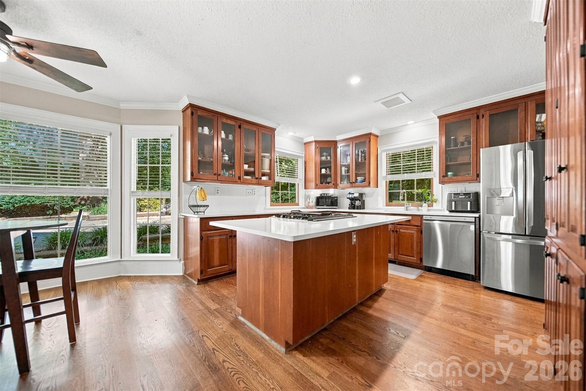 1602 Fairway Drive Property Photo 9