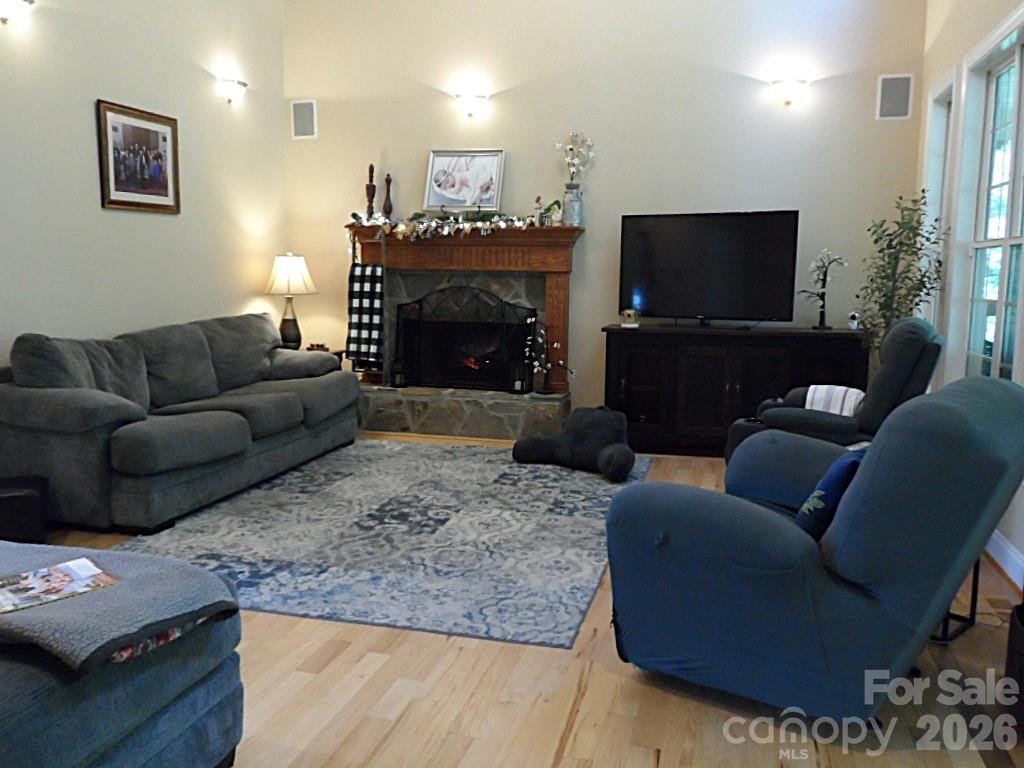 201 Harbor Ridge Drive Property Photo 8