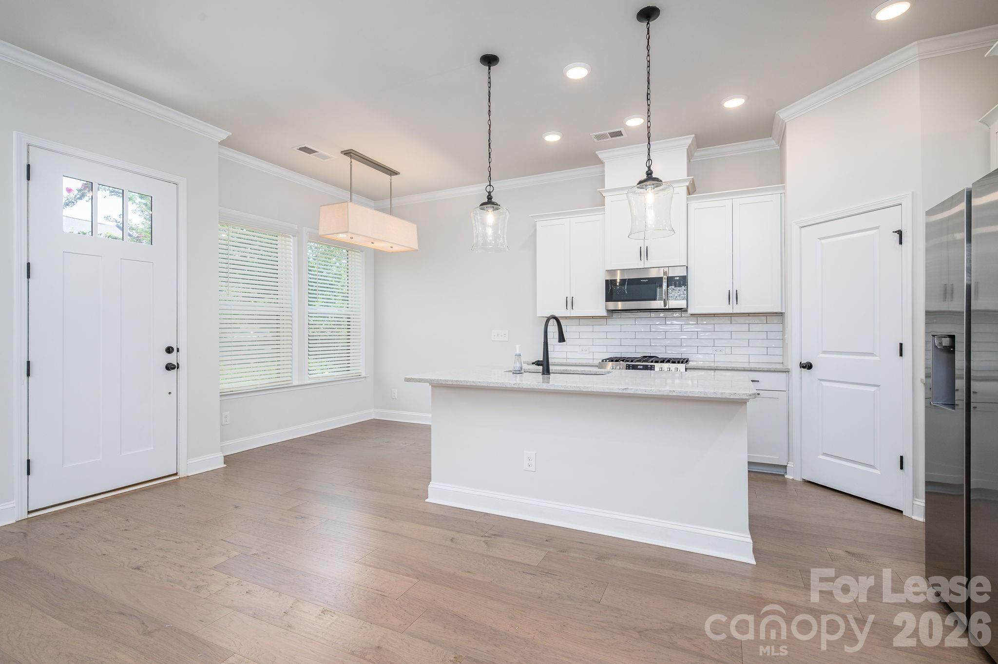 5938 Ardrey Kell Road Property Photo 6