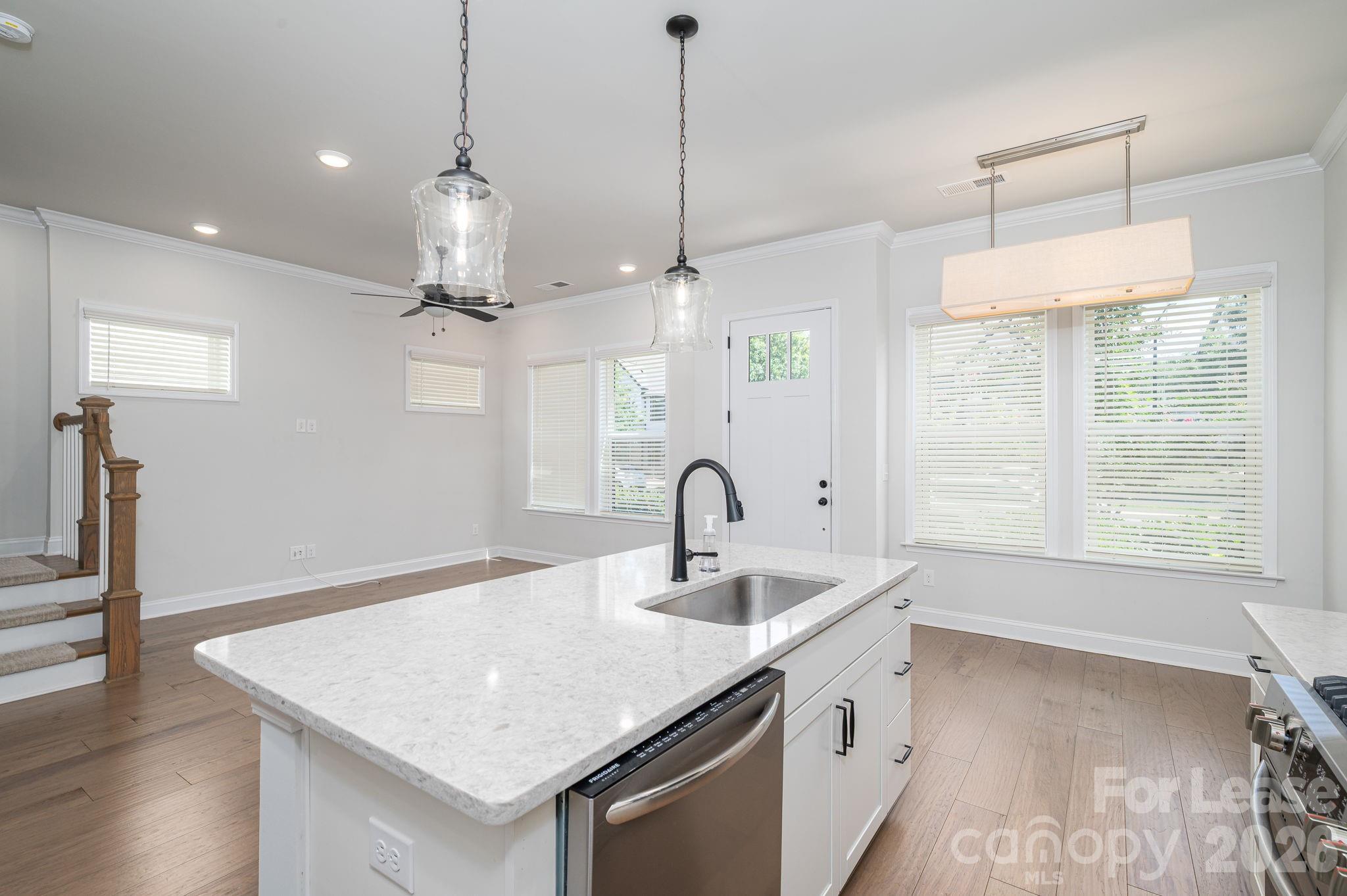 5938 Ardrey Kell Road Property Photo 10