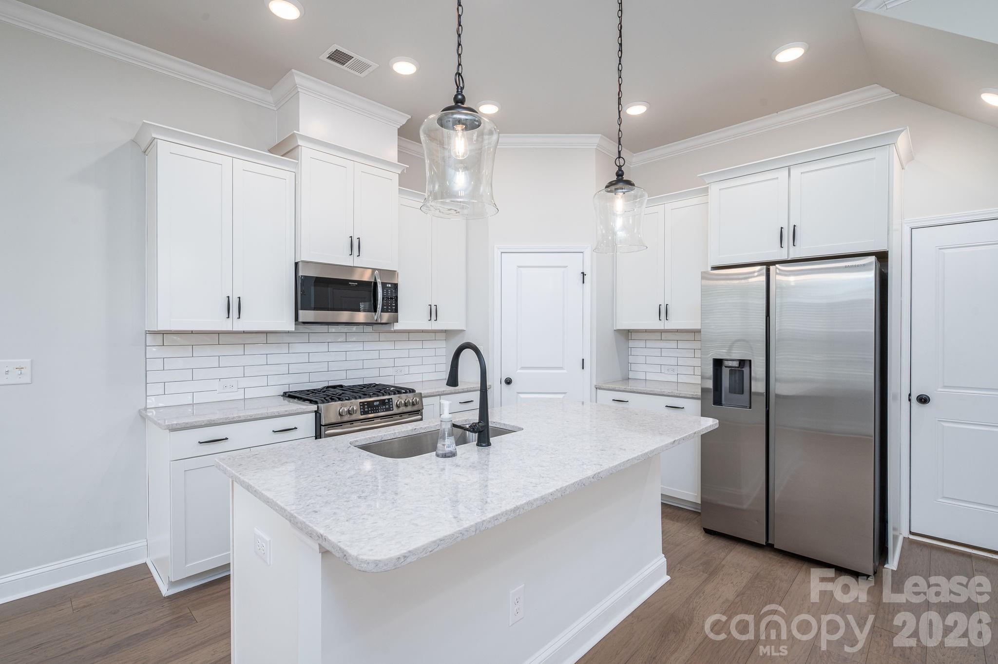 5938 Ardrey Kell Road Property Photo 12
