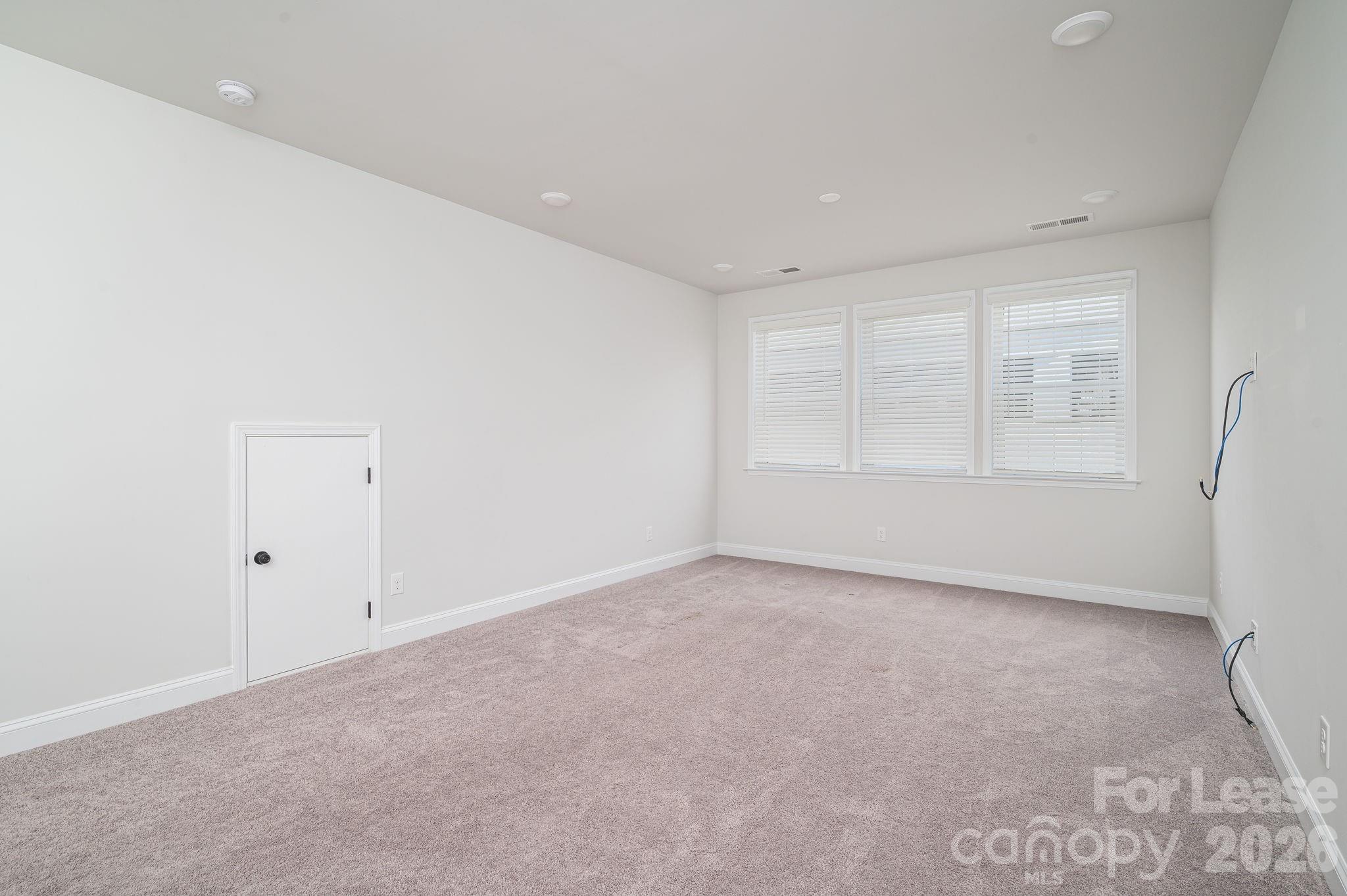5938 Ardrey Kell Road Property Photo 16