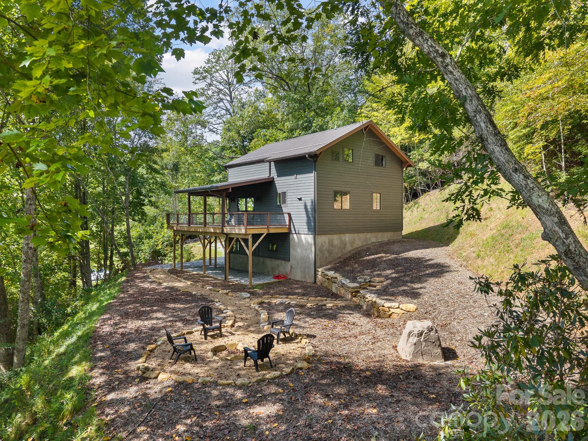 114 Phivo Drive Property Photo 2