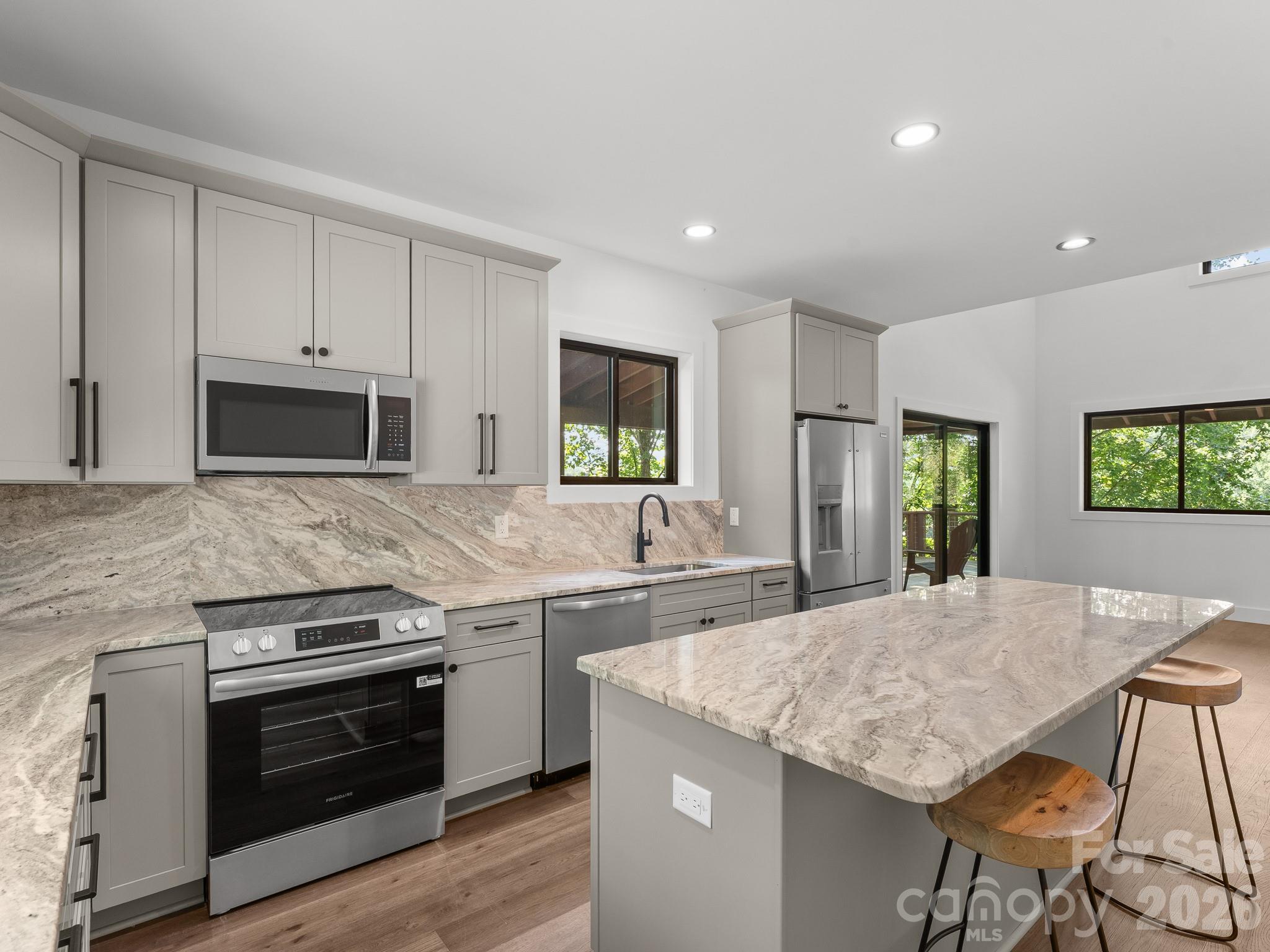 114 Phivo Drive Property Photo 12