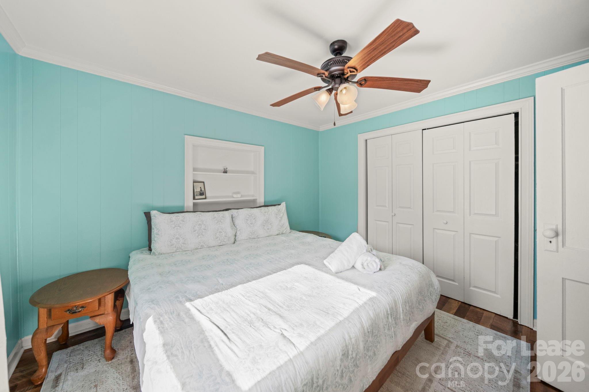 211 9th Street Property Photo 10