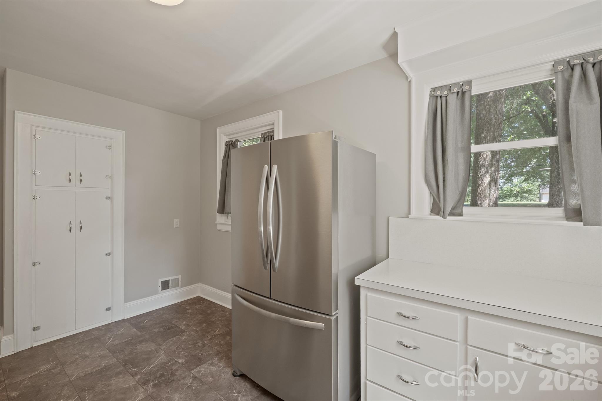 419 1st Avenue Property Photo 16