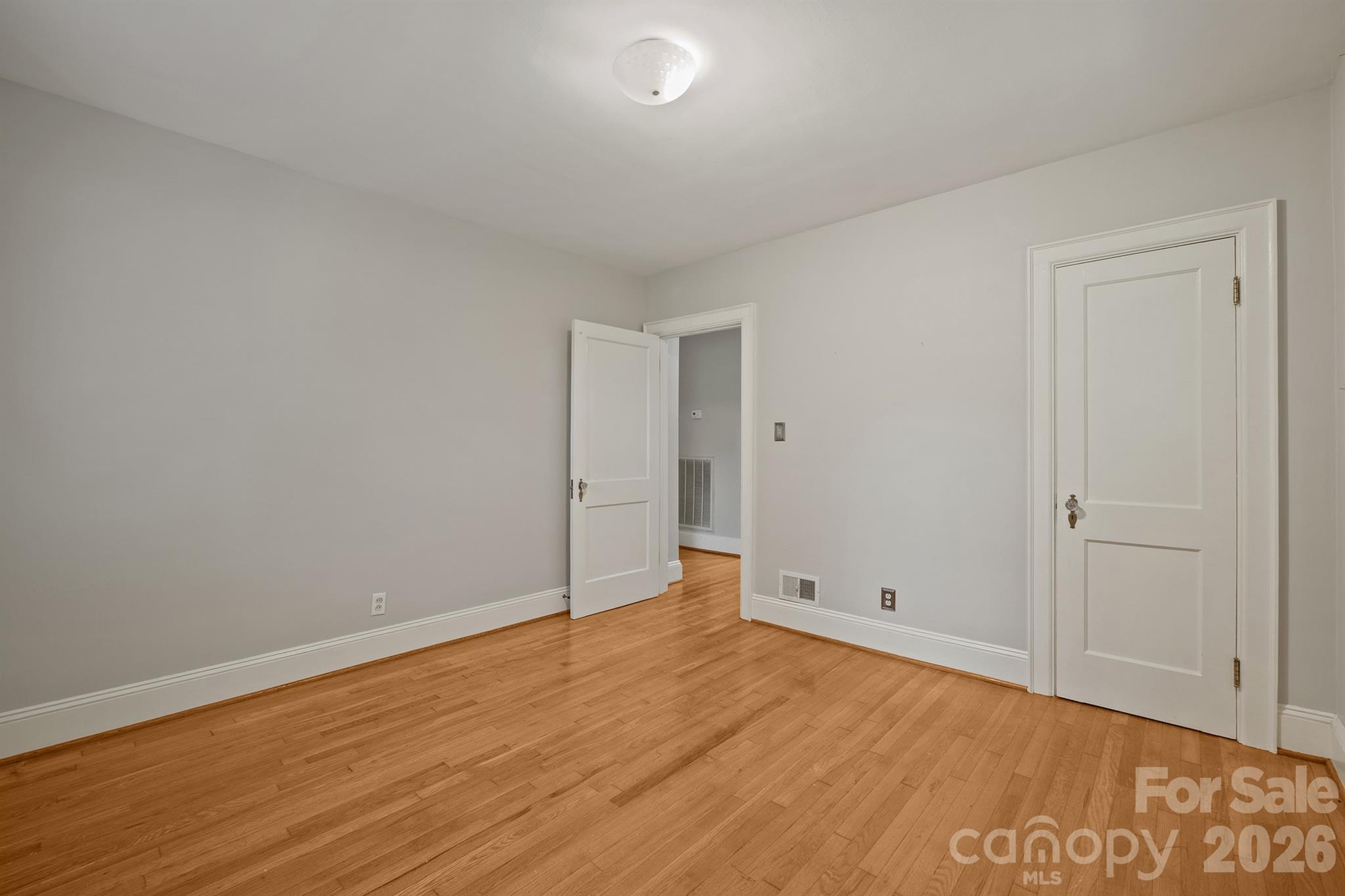 419 1st Avenue Property Photo 20