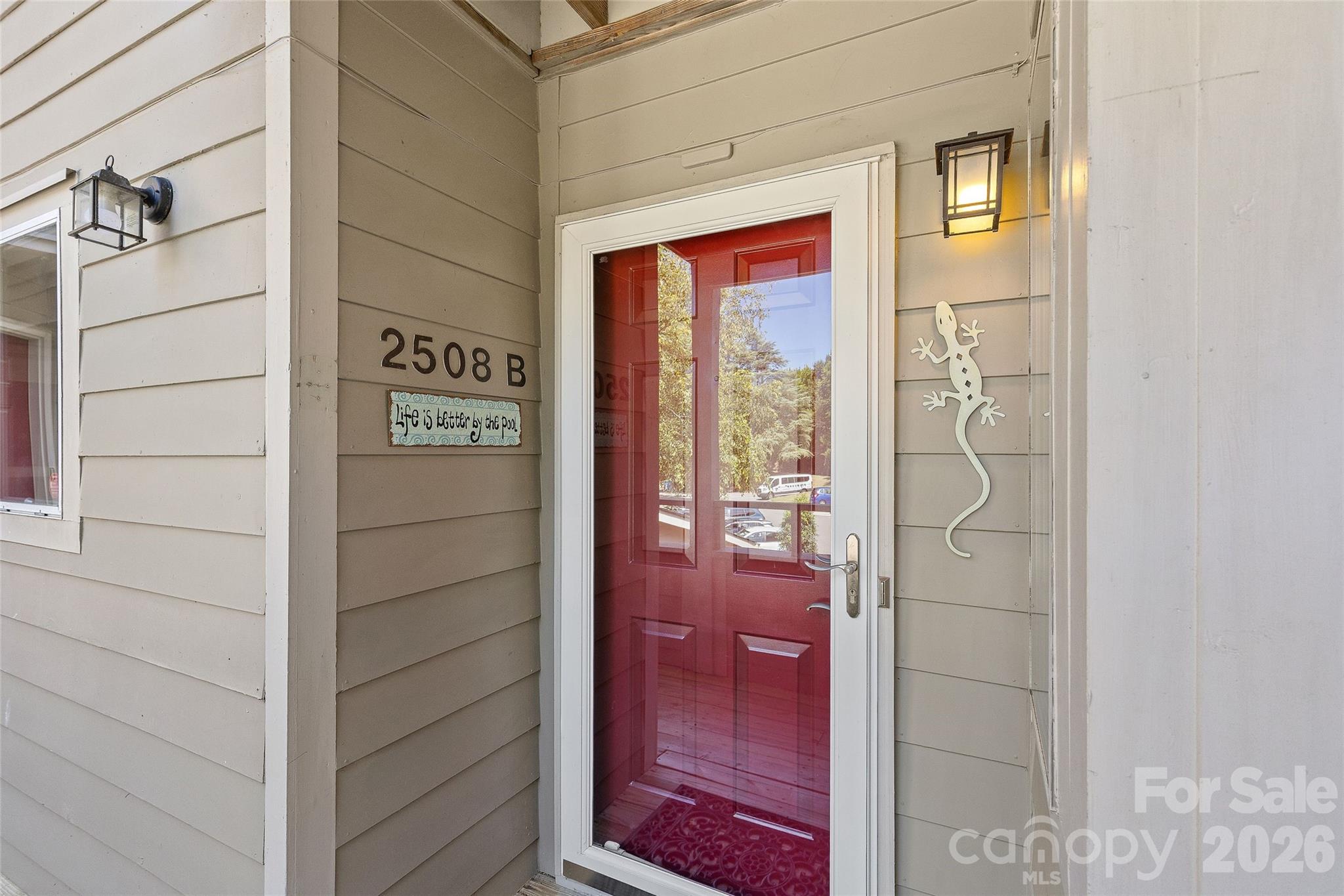 2508 Stradbrook Drive B Property Photo 6