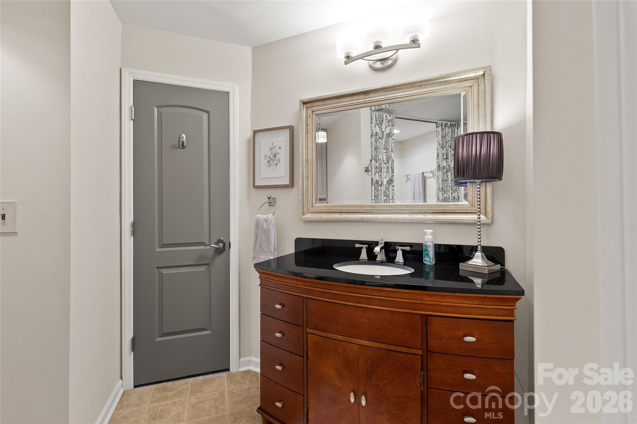 2508 Stradbrook Drive B Property Photo 33