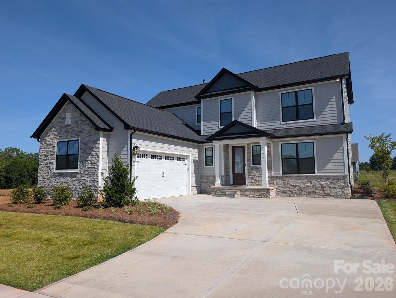 2092 Fordhill Street Property Photo 2