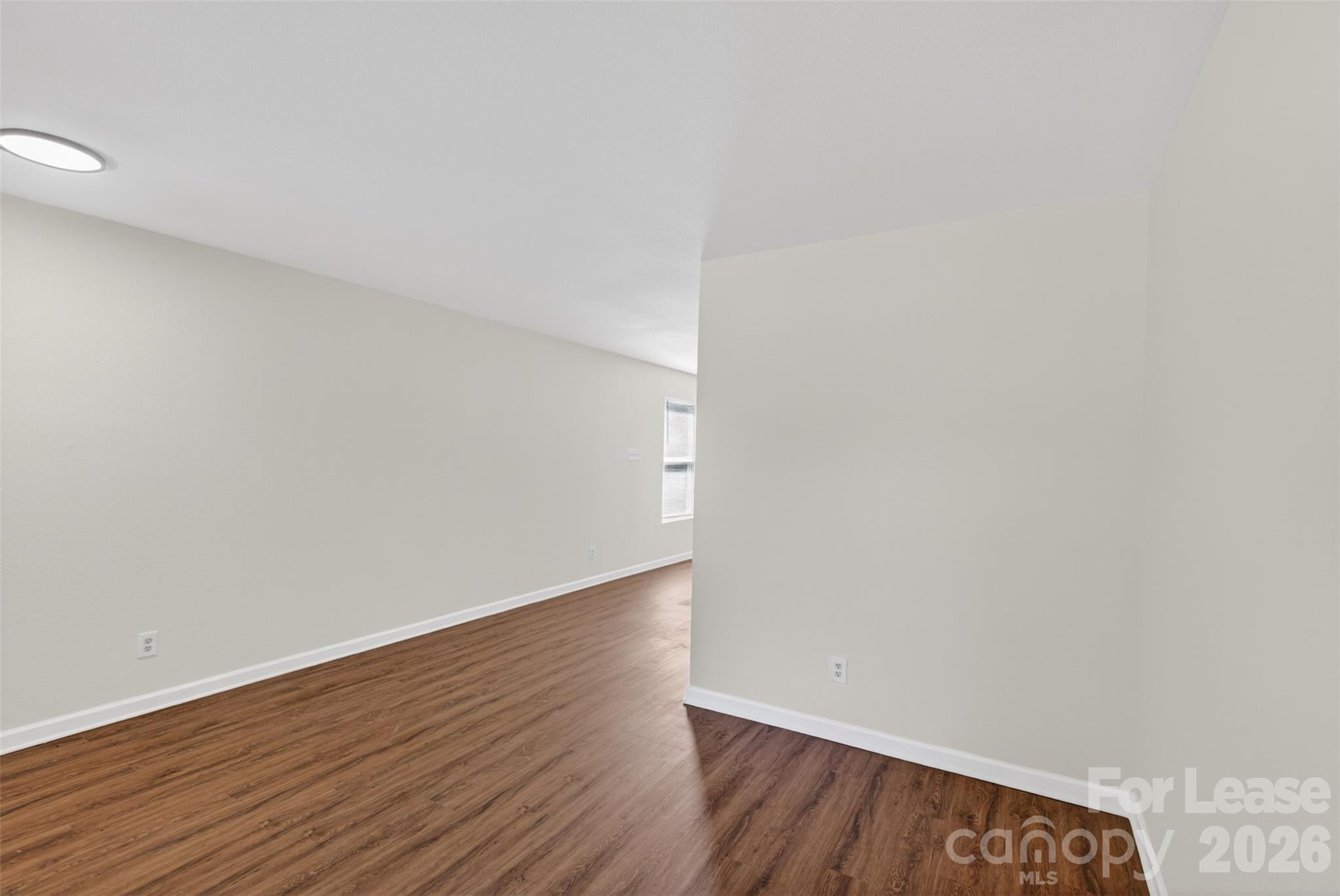 458 Settlers Ridge Drive Property Photo 6