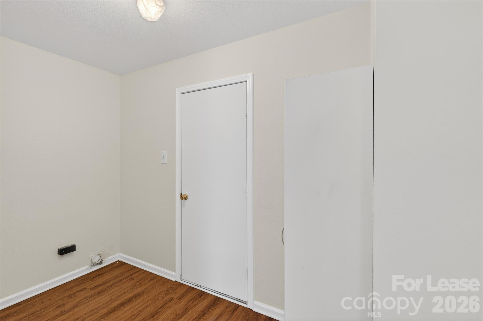458 Settlers Ridge Drive Property Photo 23
