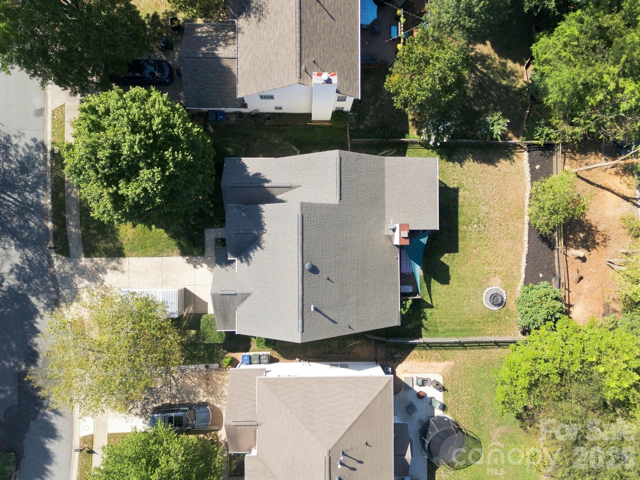 16215 Hollingbourne Road Property Photo 3