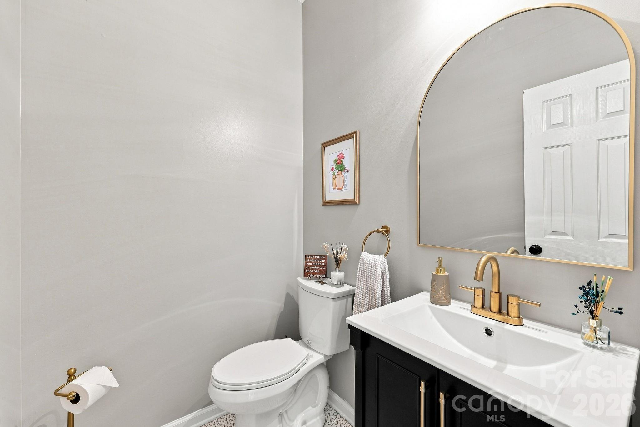 16215 Hollingbourne Road Property Photo 10