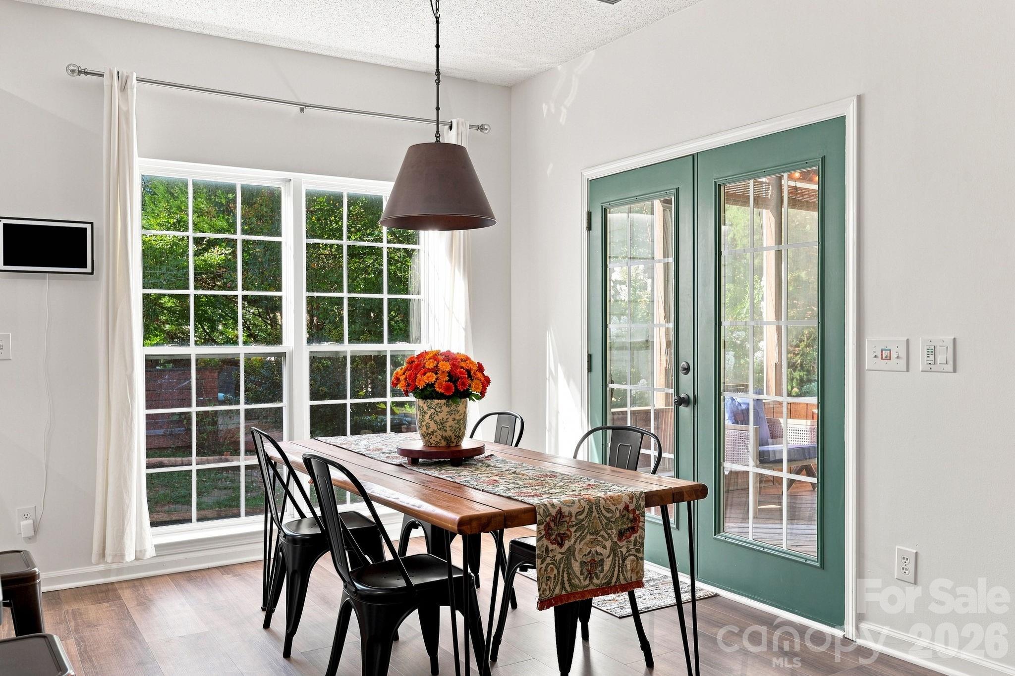 16215 Hollingbourne Road Property Photo 17