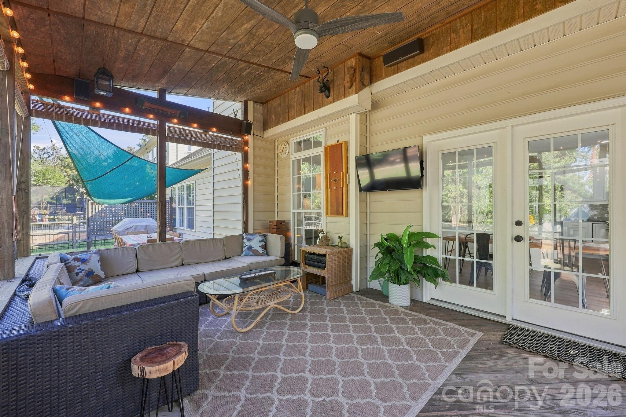 16215 Hollingbourne Road Property Photo 33