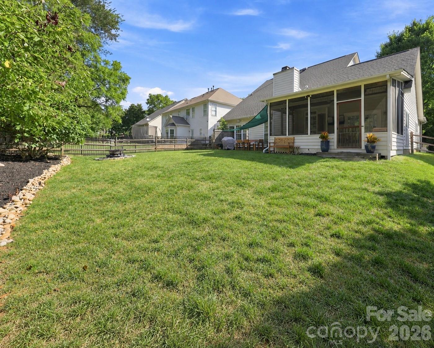 16215 Hollingbourne Road Property Photo 34