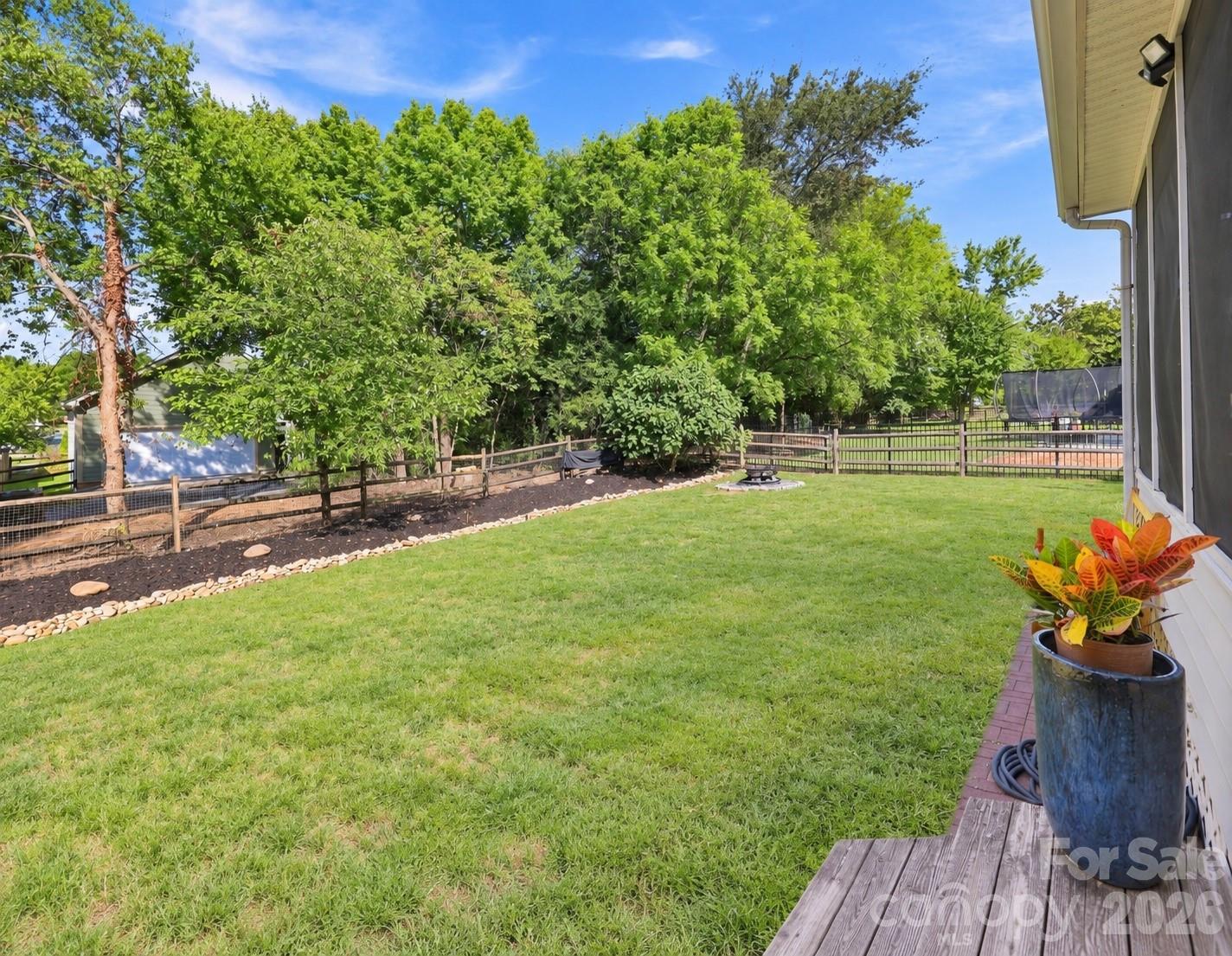 16215 Hollingbourne Road Property Photo 35
